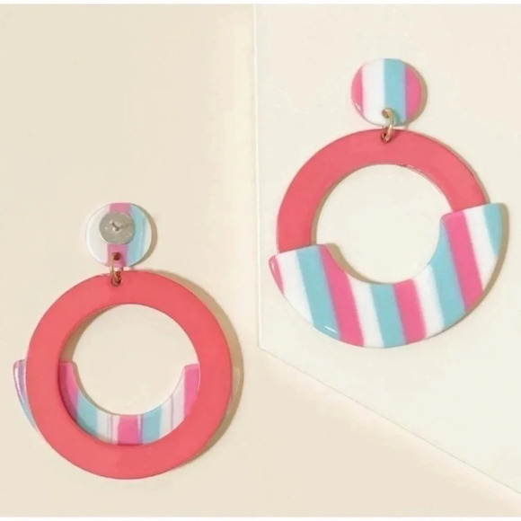 Striped Acrylic Circle Hoop Earrings - Picture 2 of 4
